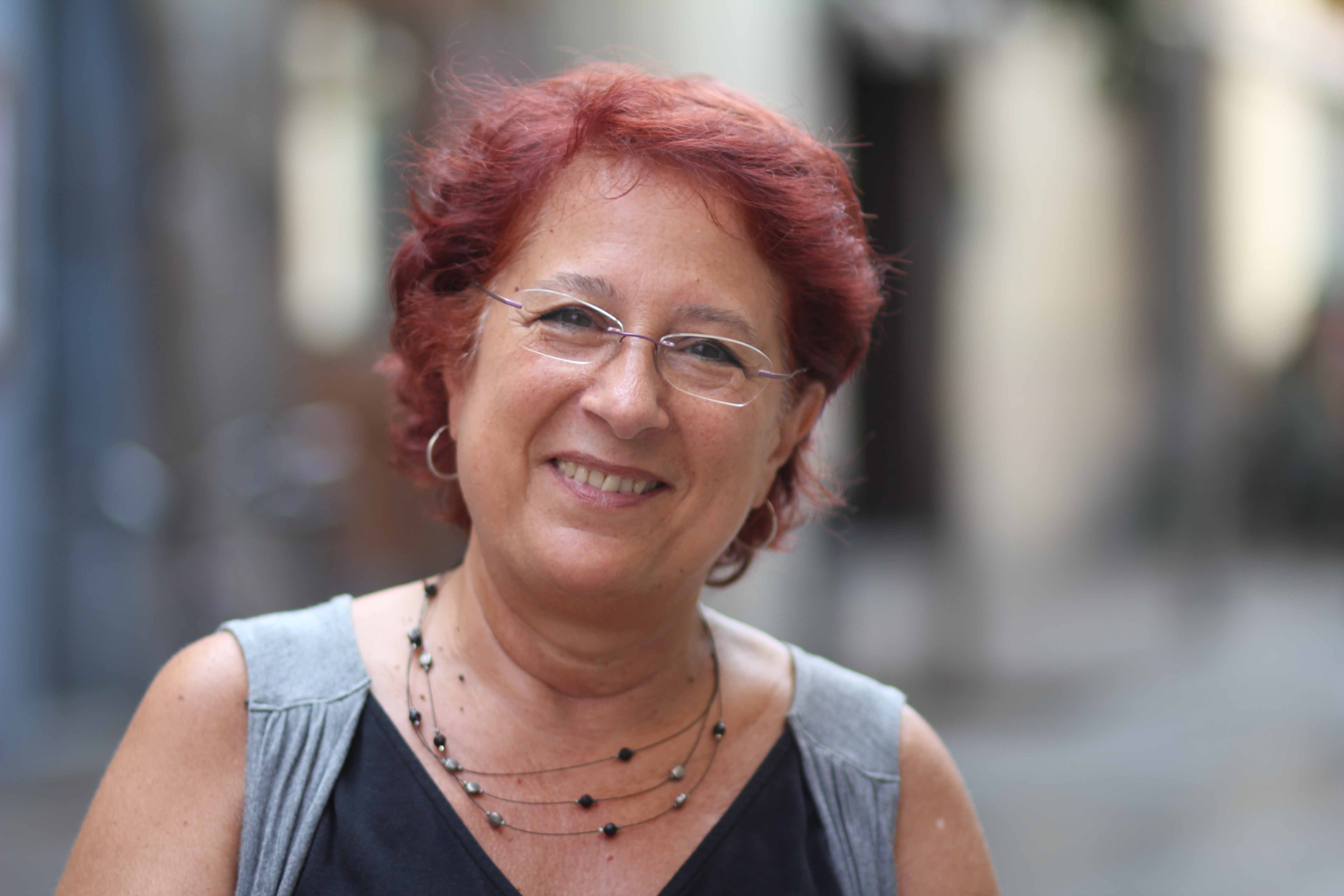 Ana María Chagras – Editora