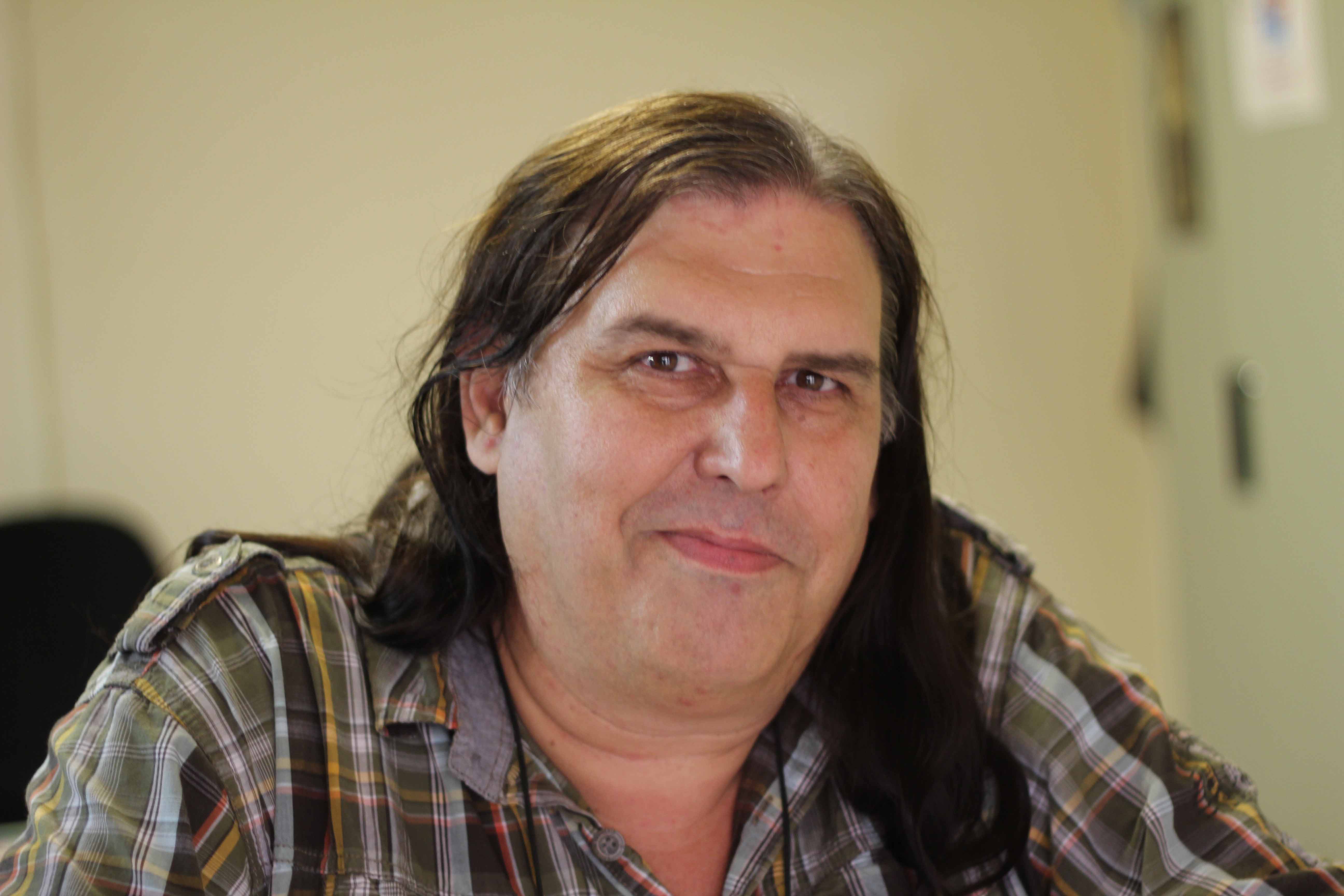 Emilio Bernárdez – Editor