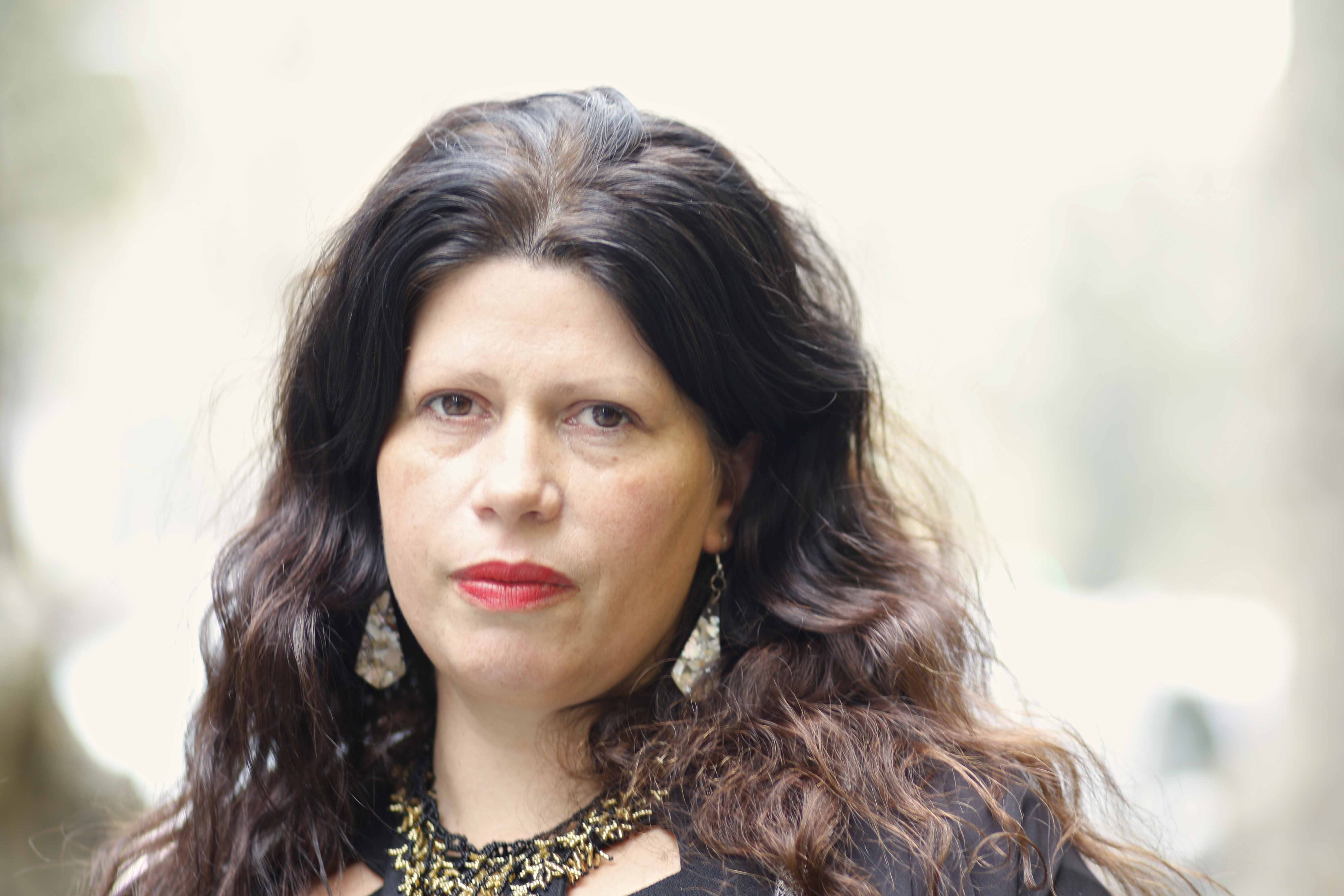 Dolores Reyes – Escritora